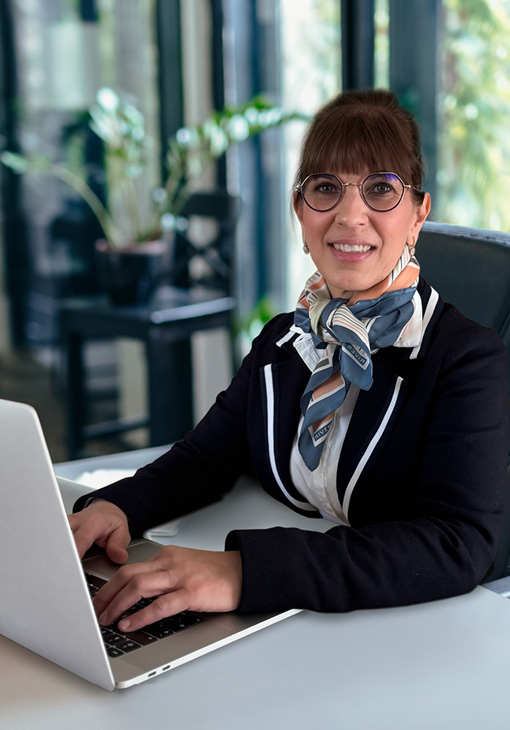 Katia - Procurement Consultant
